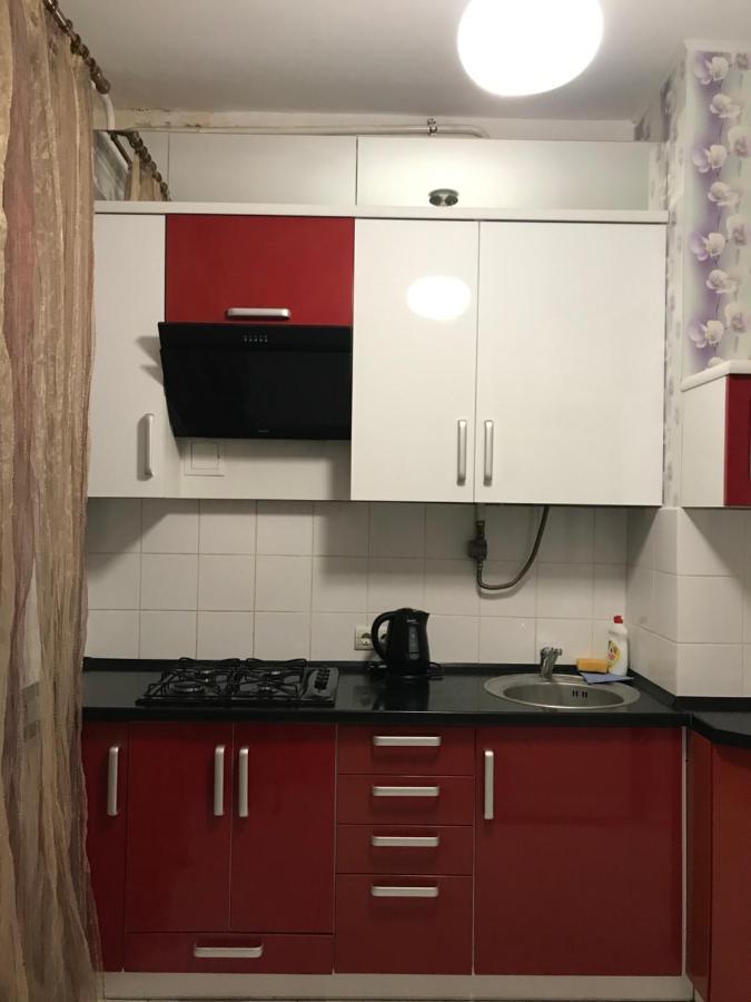 Rent Apartment In The Center Of Černihiv Exteriér fotografie