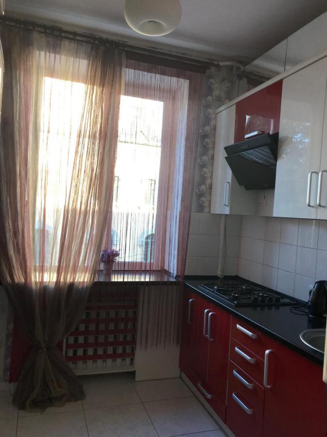 Rent Apartment In The Center Of Černihiv Exteriér fotografie