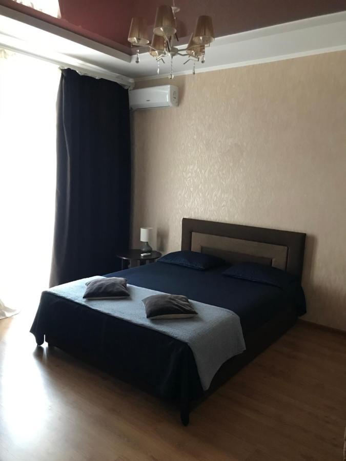 Rent Apartment In The Center Of Černihiv Exteriér fotografie