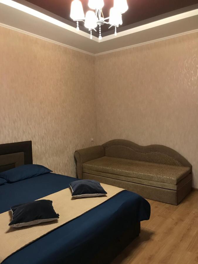 Rent Apartment In The Center Of Černihiv Exteriér fotografie